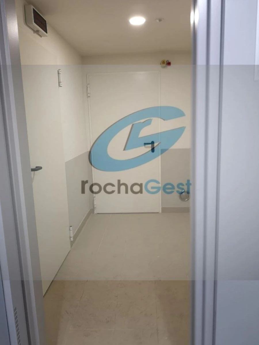 Negócio para Arrendamento em Aldoar, Foz do Douro e Nevogilde Foto 6