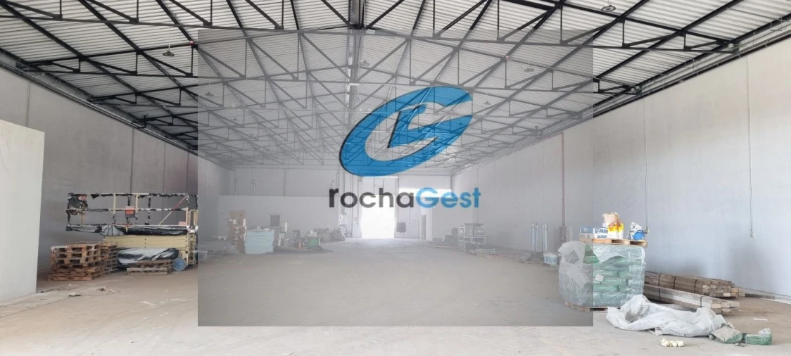 Armazém para Arrendamento em Vila Nova da Telha Foto 12