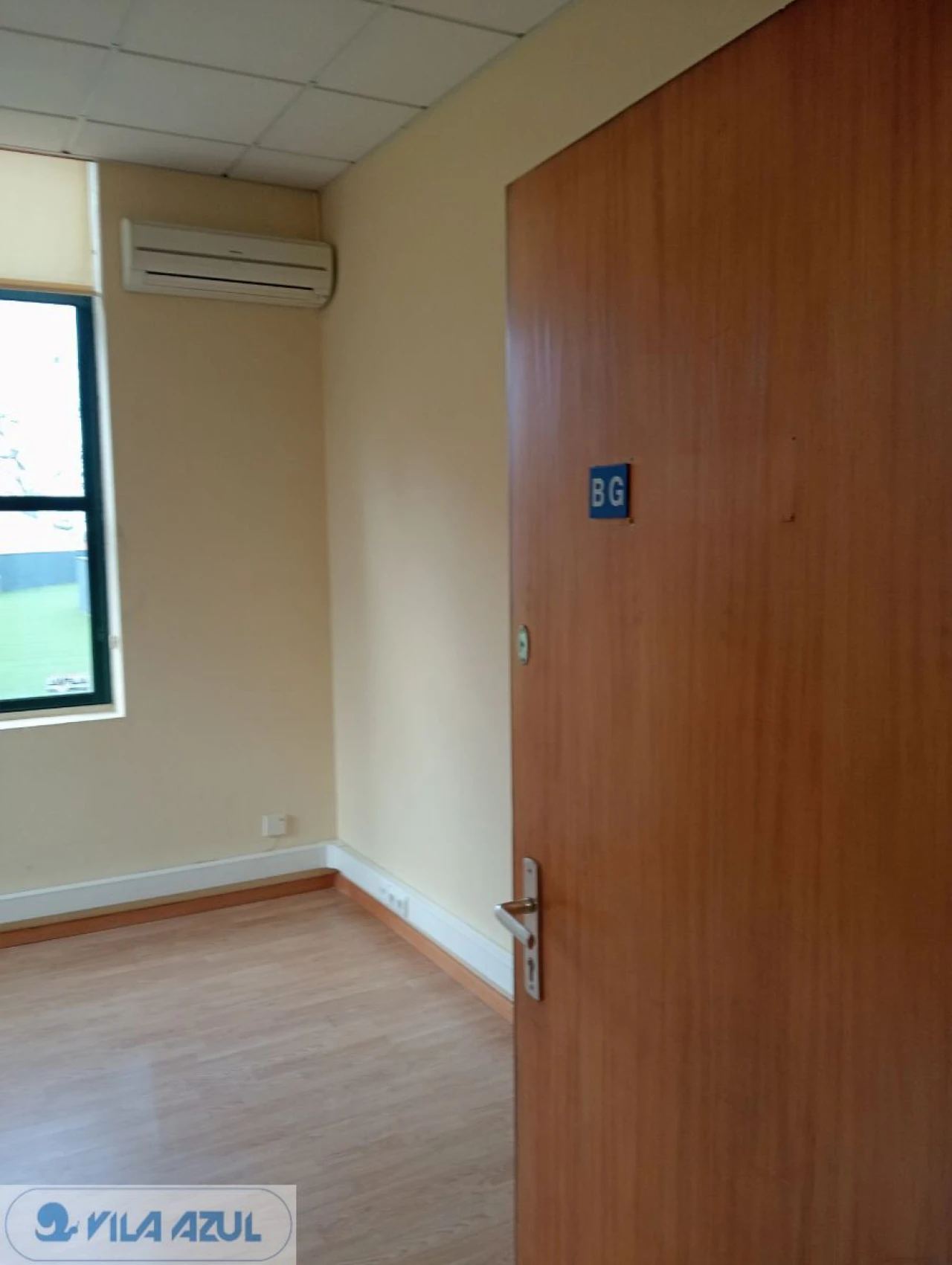 Escritório para Arrendamento em Paranhos Foto 2