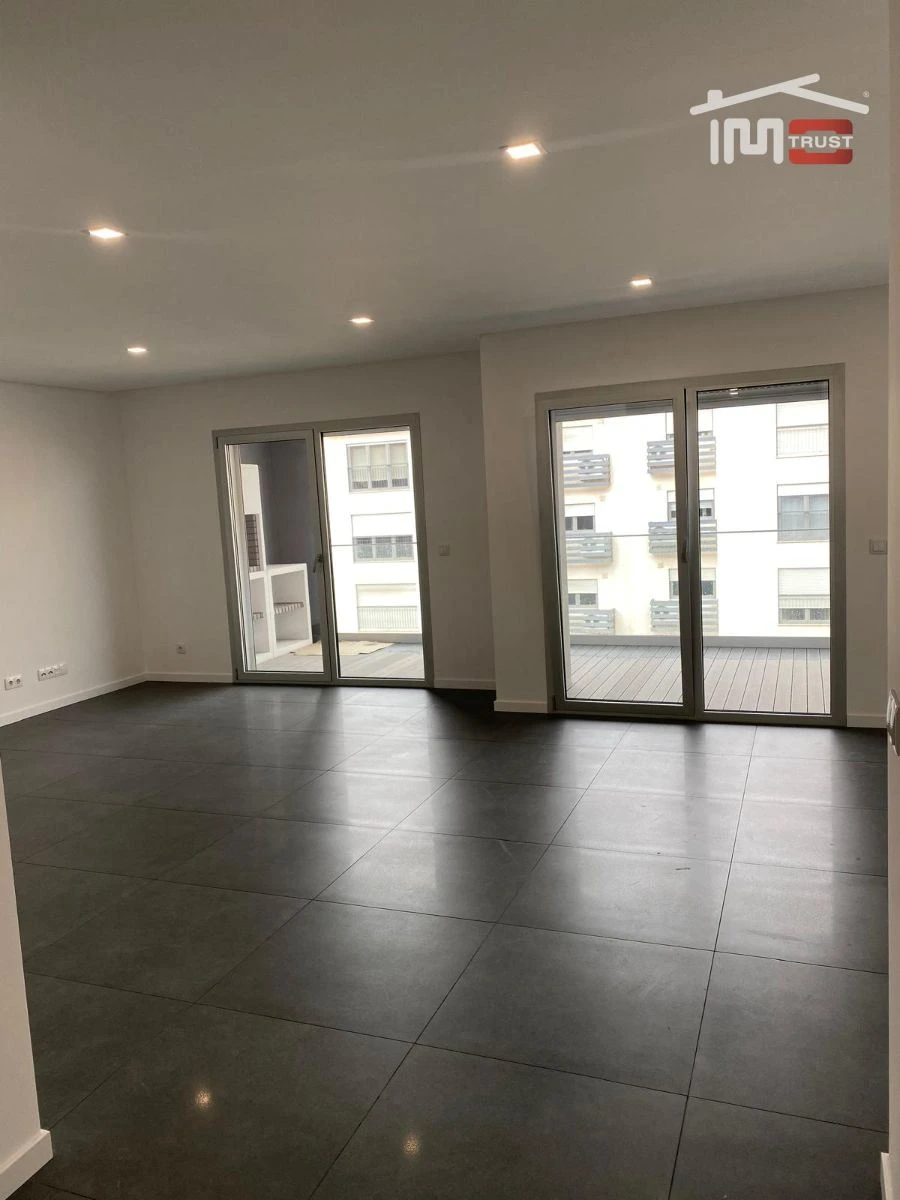 Apartamento T3 para Arrendamento em Montijo e Afonsoeiro Foto 17
