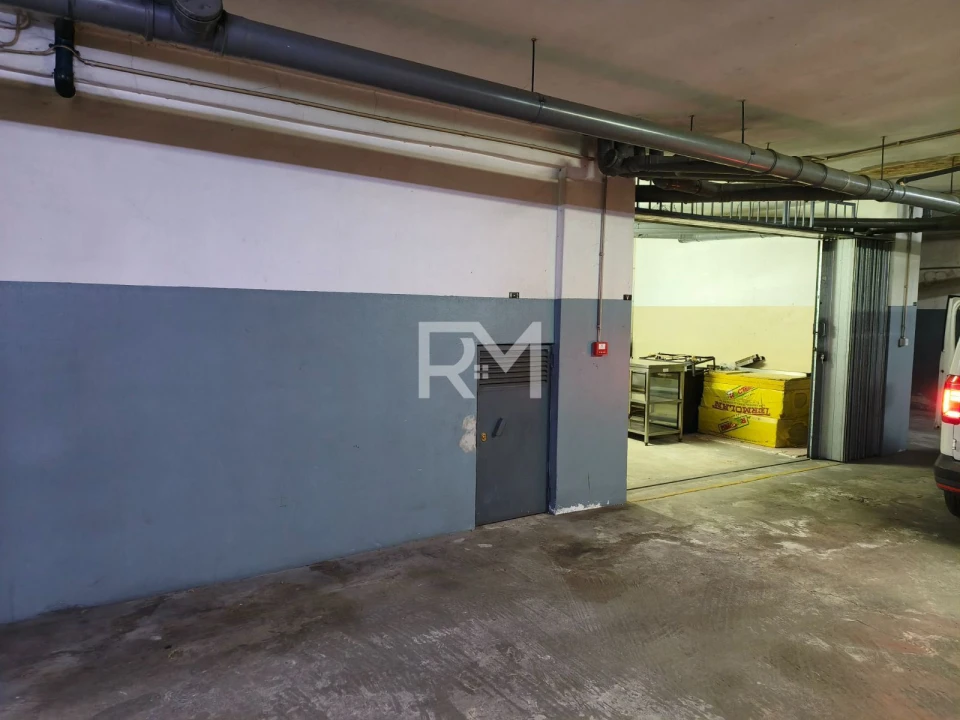 Negócio para Venda em Valongo Foto 5