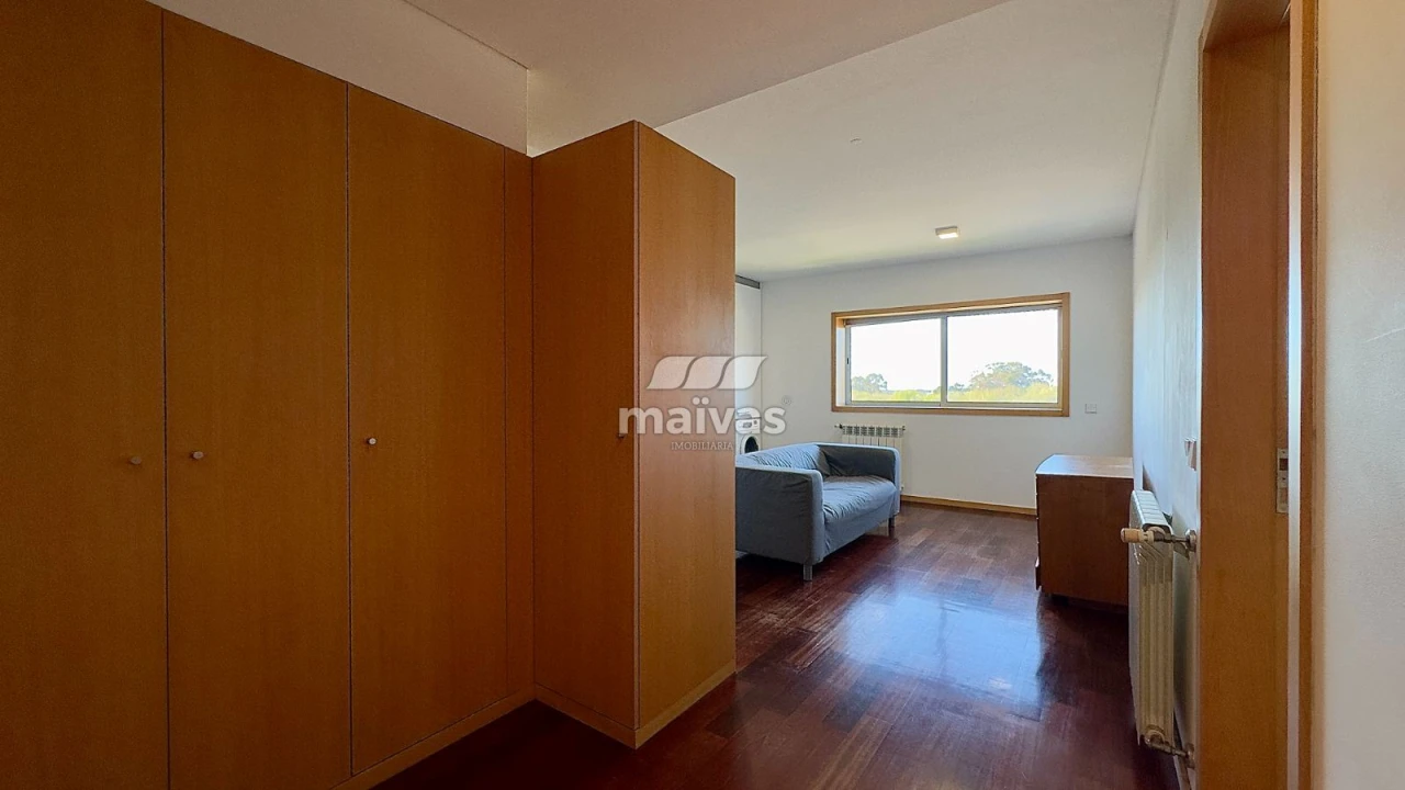 Apartamento T1 para Arrendamento em São Mamede de Infesta e Senhora da Hora Foto 4