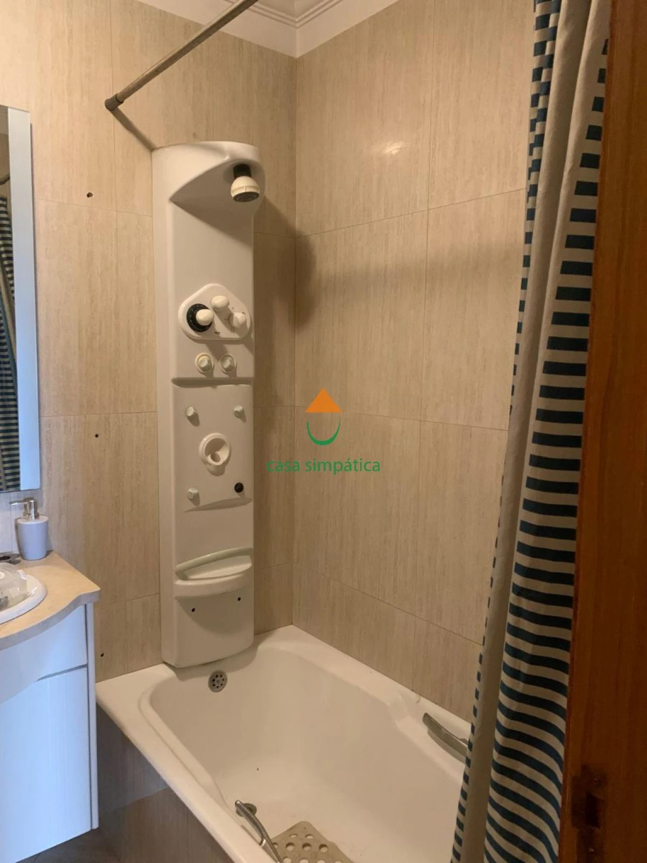 Apartamento T3 para Arrendamento em Gondomar (São Cosme), Valbom e Jovim Foto 8