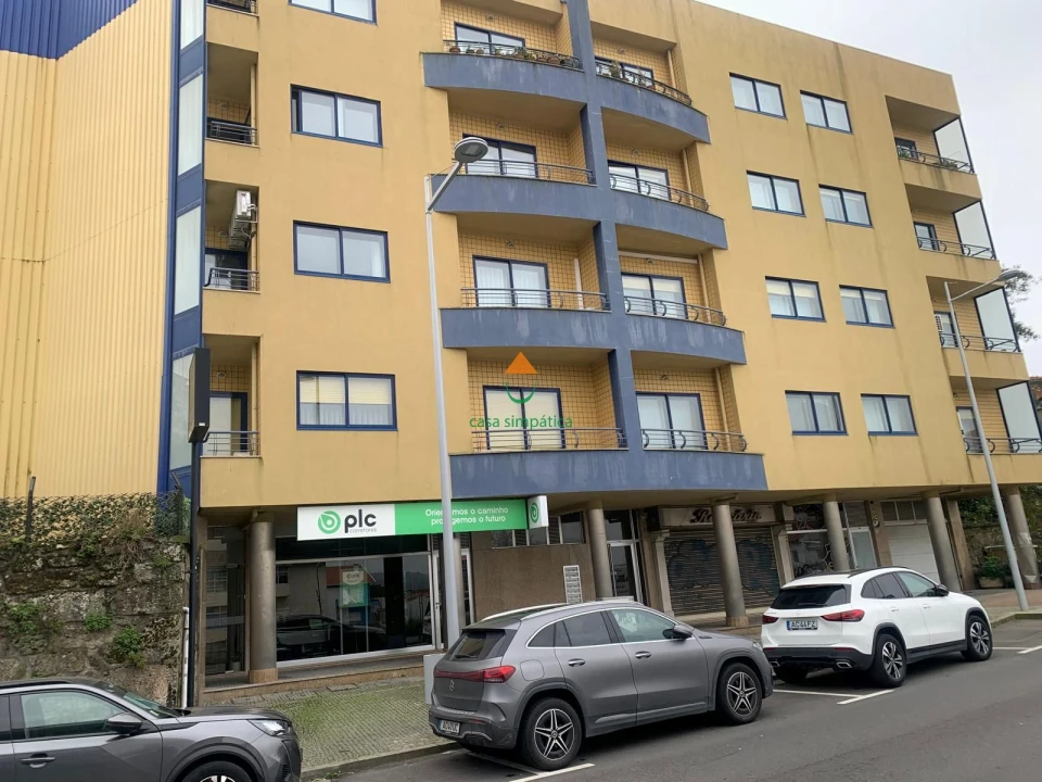 Apartamento T3 para Arrendamento em Gondomar (São Cosme), Valbom e Jovim Foto 14