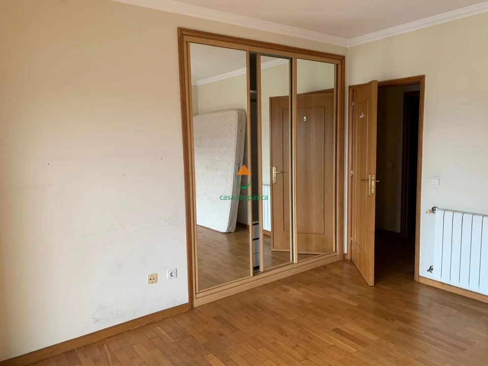 Apartamento T3 para Arrendamento em Gondomar (São Cosme), Valbom e Jovim Foto 17