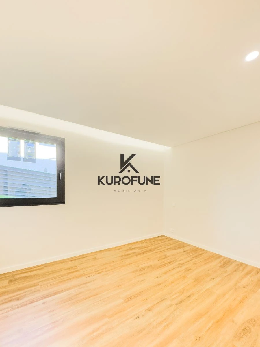 Apartamento T3 para Venda em Avintes Foto 17