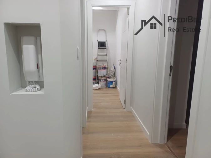 Apartamento T1 para Venda em Águas Livres Foto 4