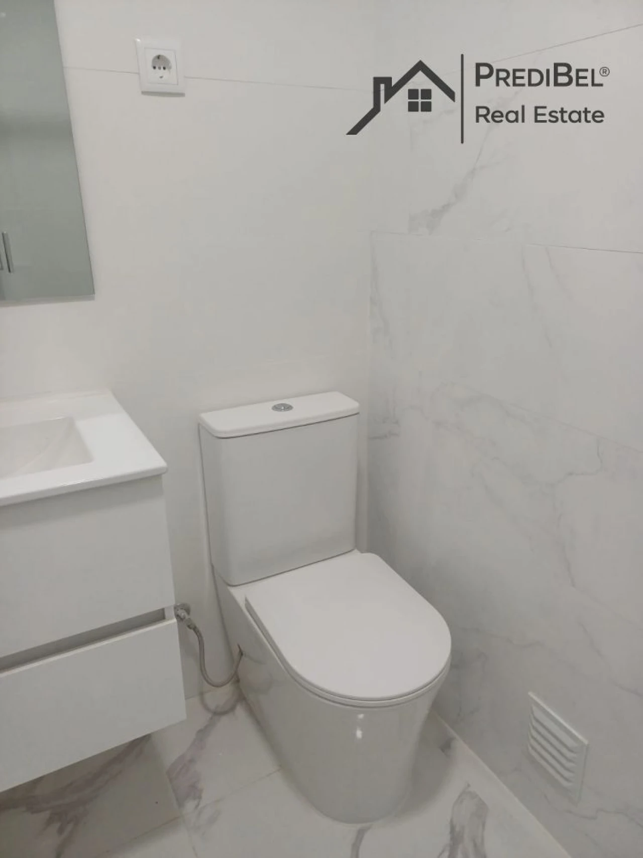 Apartamento T1 para Venda em Águas Livres Foto 10