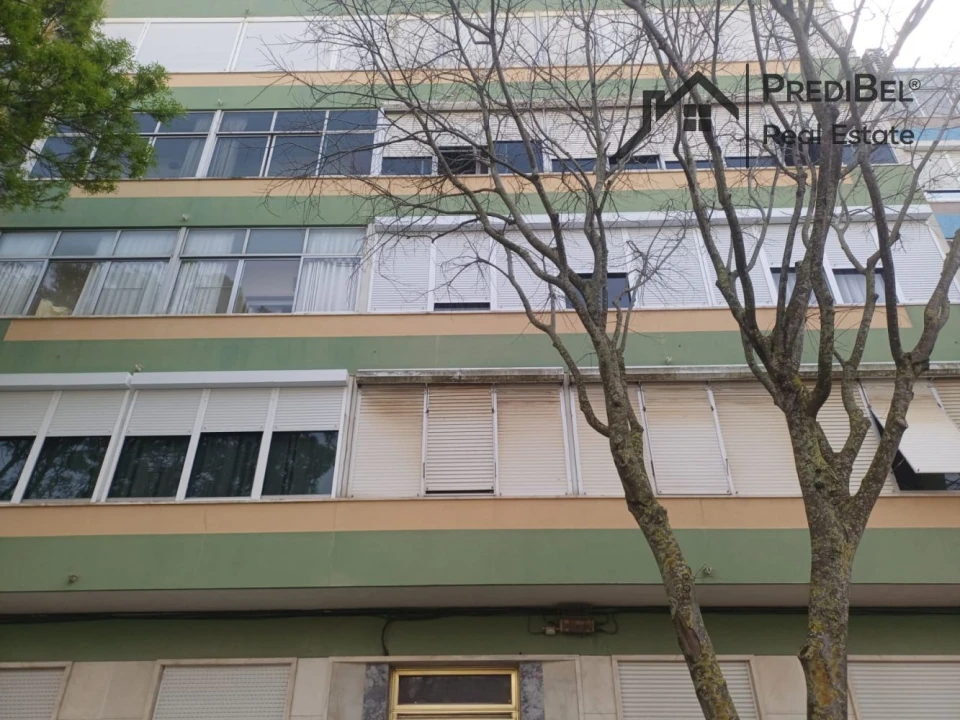 Apartamento T1 para Venda em Águas Livres Foto 14