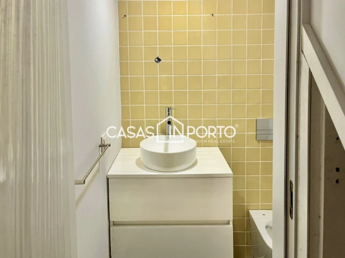Moradia T2 para Venda em Cedofeita, Santo Ildefonso, Sé, Miragaia, São Nicolau e Vitória Foto 30