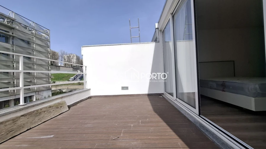 Moradia T2 para Venda em Cedofeita, Santo Ildefonso, Sé, Miragaia, São Nicolau e Vitória