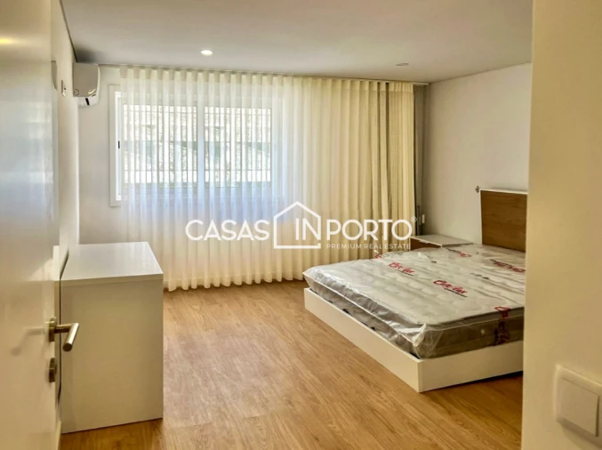 Moradia T2 para Venda em Cedofeita, Santo Ildefonso, Sé, Miragaia, São Nicolau e Vitória Foto 16