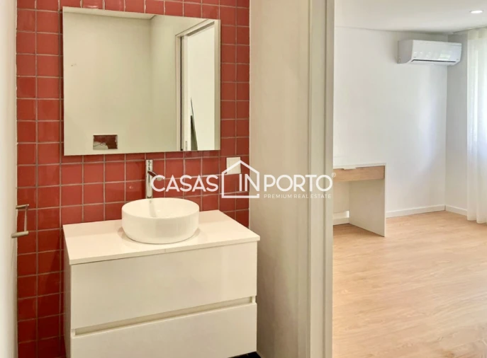 Moradia T2 para Venda em Cedofeita, Santo Ildefonso, Sé, Miragaia, São Nicolau e Vitória Foto 32