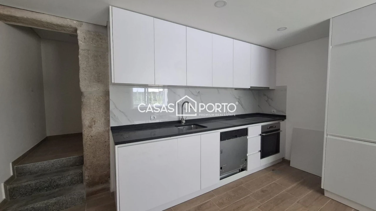 Moradia T2 para Venda em Cedofeita, Santo Ildefonso, Sé, Miragaia, São Nicolau e Vitória Foto 11