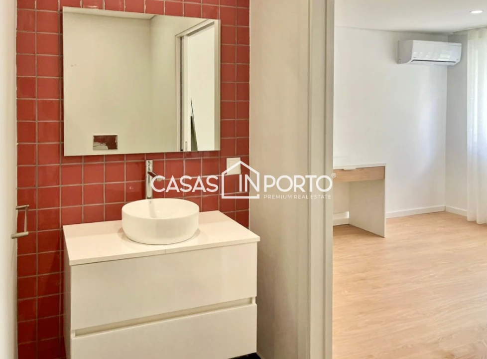 Moradia T2 para Venda em Cedofeita, Santo Ildefonso, Sé, Miragaia, São Nicolau e Vitória Foto 32
