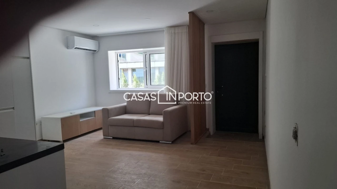 Moradia T2 para Venda em Cedofeita, Santo Ildefonso, Sé, Miragaia, São Nicolau e Vitória Foto 4