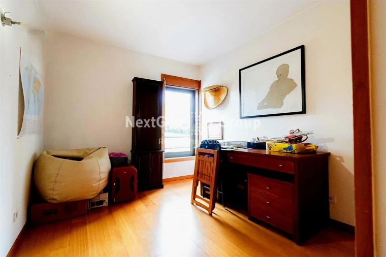 Moradia T3 para Venda em Castêlo da Maia Foto 14