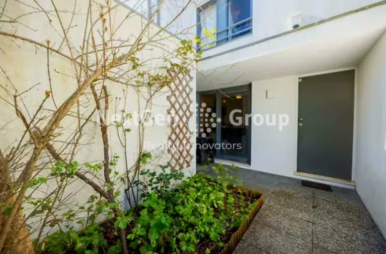 Moradia T3 para Venda em Castêlo da Maia Foto 4