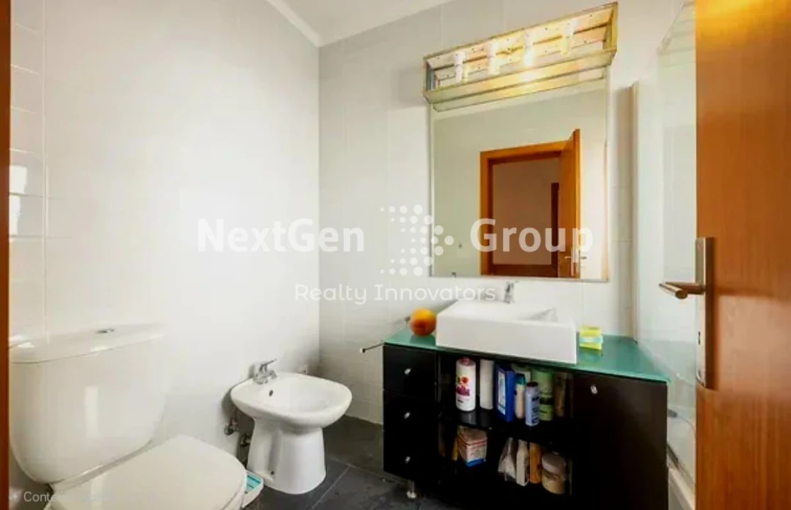 Moradia T3 para Venda em Castêlo da Maia Foto 31