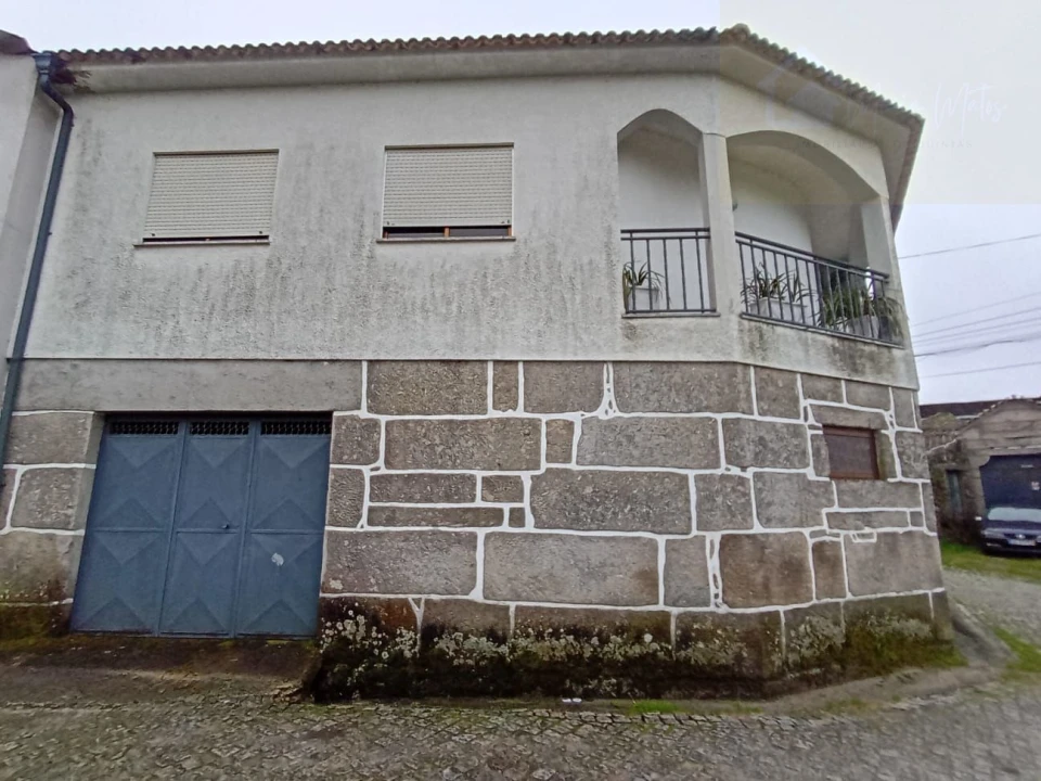 Moradia T2 para Venda em Espinho Foto 6