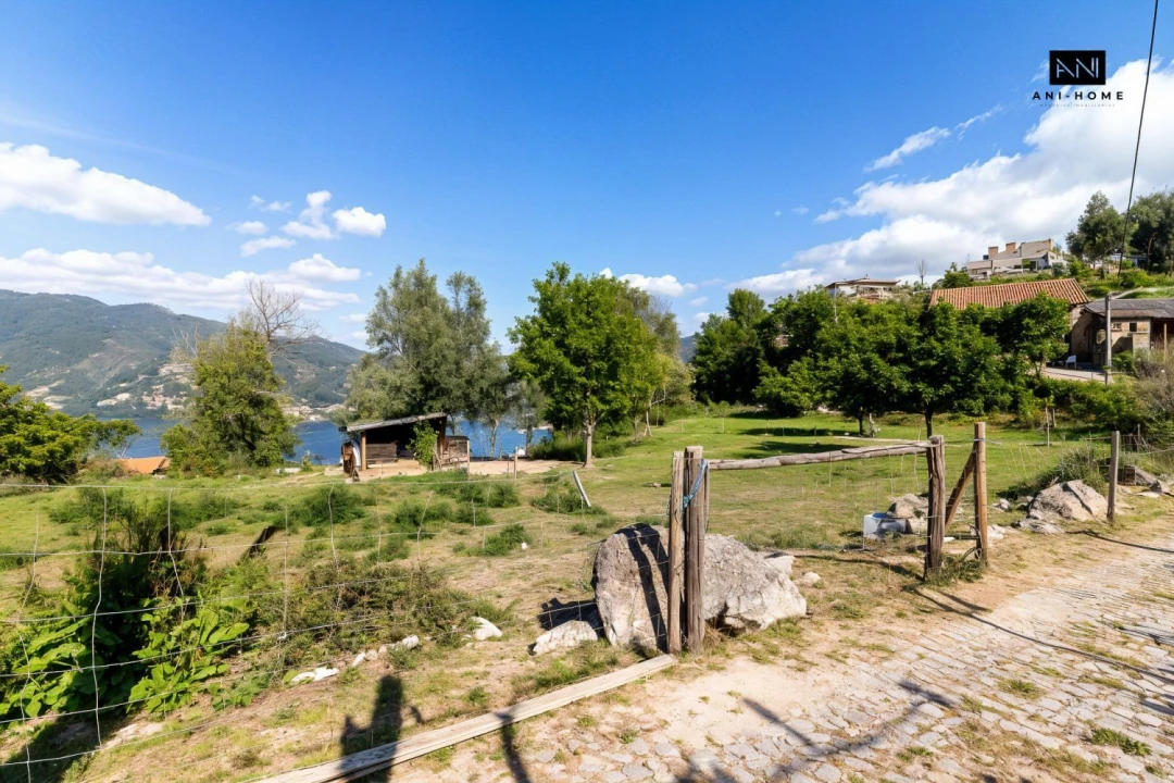 Terreno para Venda em Rio Caldo Foto 11