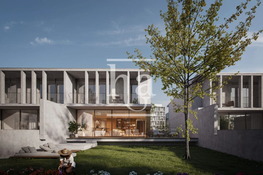 Moradia T3 para Venda em Arcozelo Foto 2