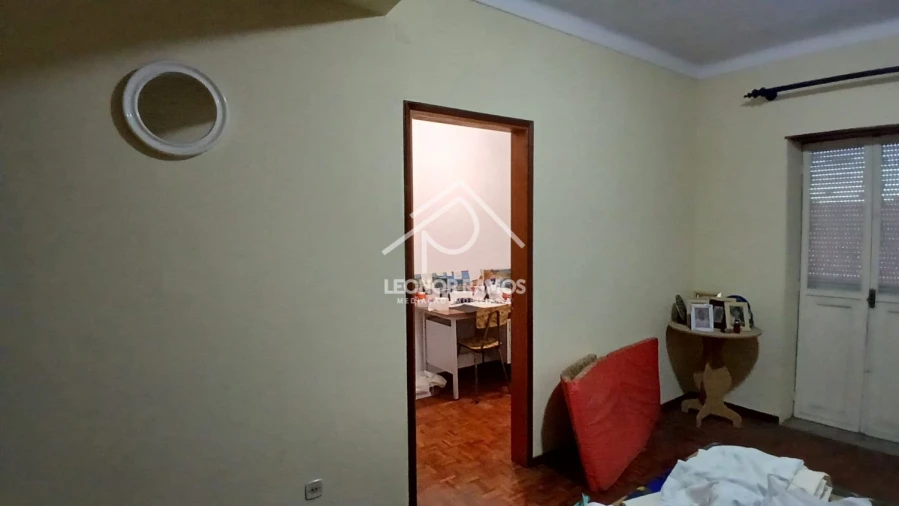 Moradia T3 para Venda em Escalos de Baixo e Mata Foto 8