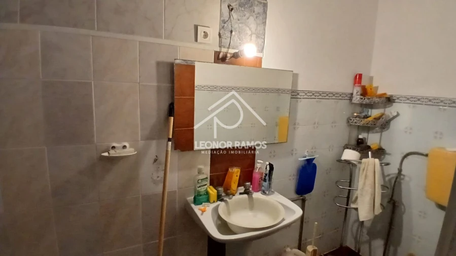 Moradia T3 para Venda em Escalos de Baixo e Mata Foto 24