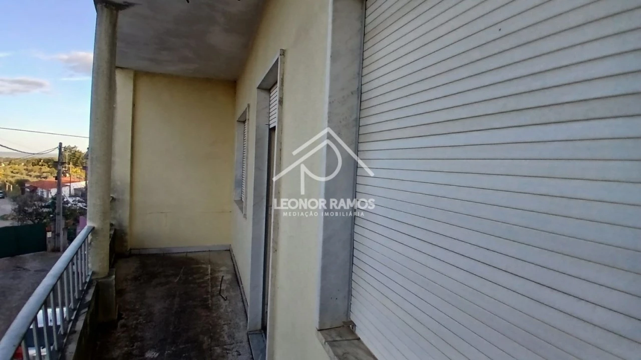 Moradia T3 para Venda em Escalos de Baixo e Mata Foto 14