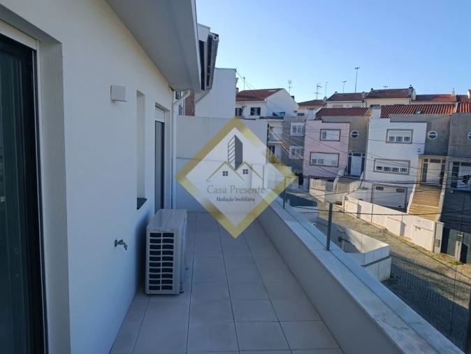 Moradia T4 para Venda em Gondomar (São Cosme), Valbom e Jovim Foto 25