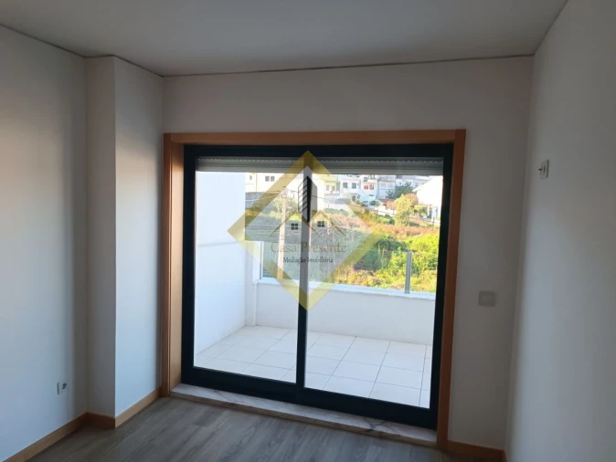 Moradia T4 para Venda em Gondomar (São Cosme), Valbom e Jovim Foto 31