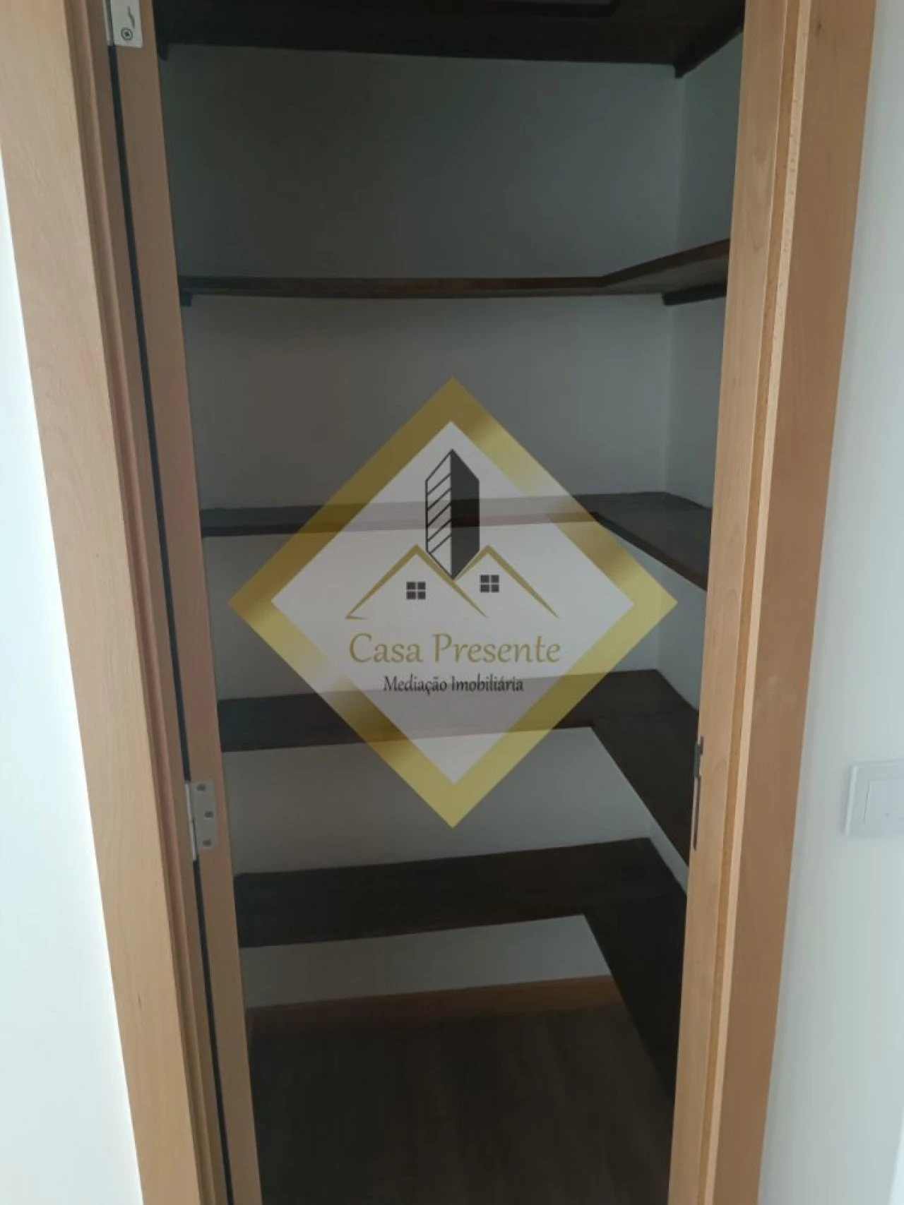 Moradia T4 para Venda em Gondomar (São Cosme), Valbom e Jovim Foto 32