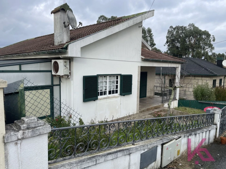 Moradia T3 para Venda em Fregim Foto 1