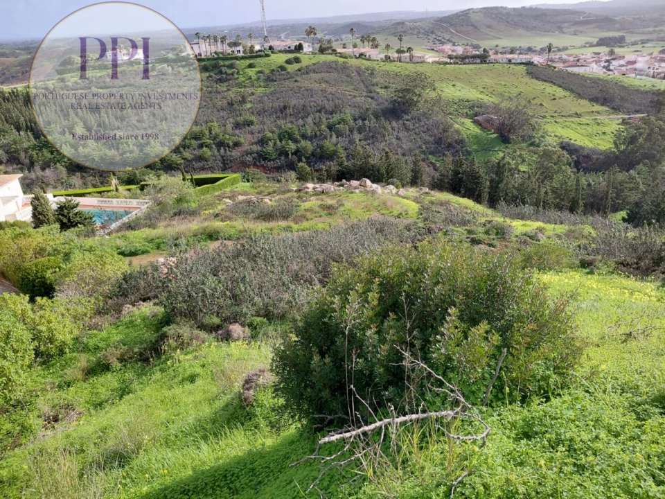 Terreno para Venda em Budens Foto 13