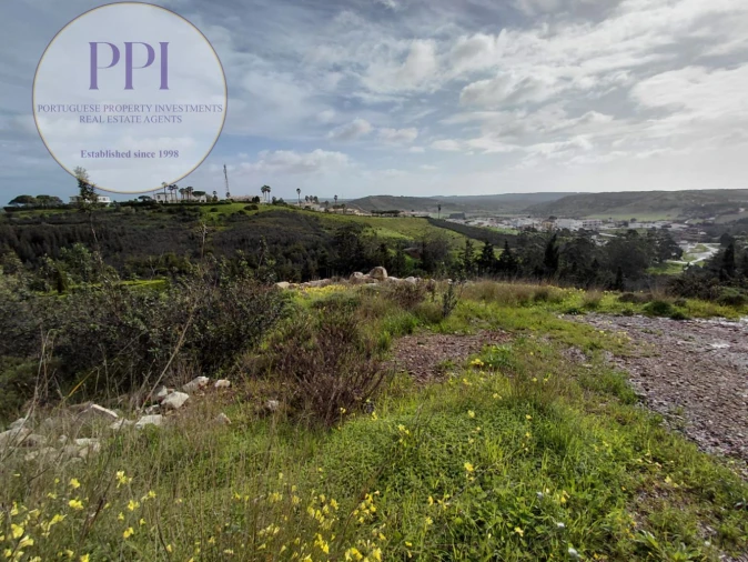 Terreno para Venda em Budens Foto 10