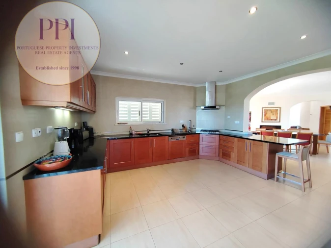 Moradia T5 para Venda em Budens Foto 15