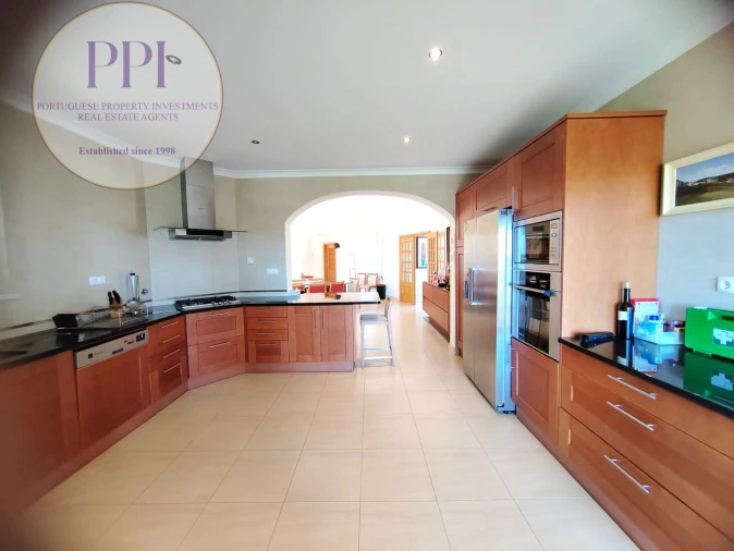 Moradia T5 para Venda em Budens Foto 14