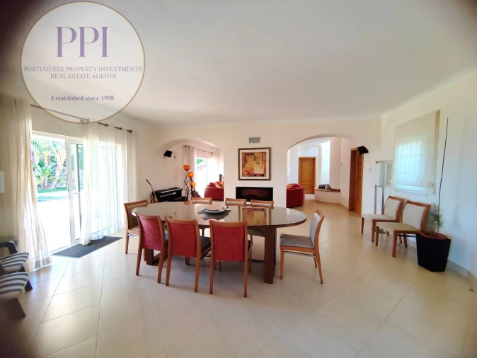 Moradia T5 para Venda em Budens Foto 20