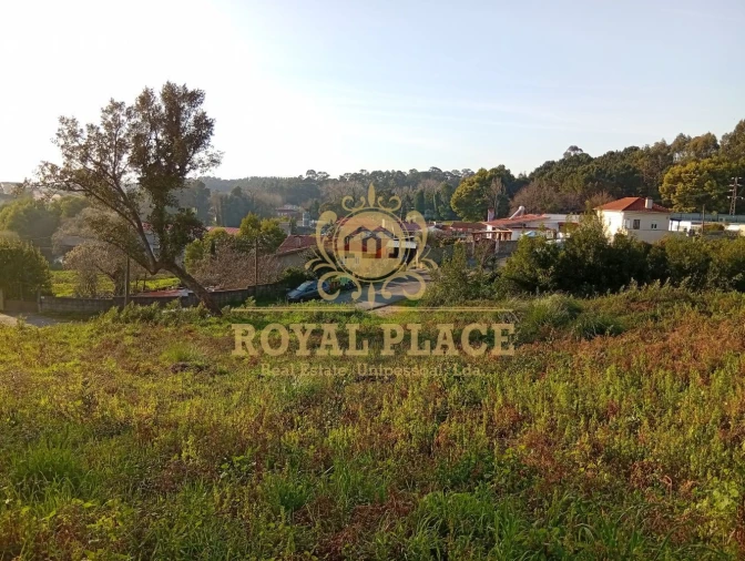 Terreno para Venda em Paços de Brandão Foto 10