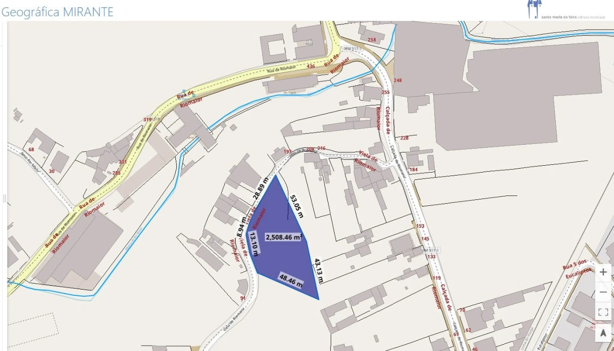 Terreno para Venda em Paços de Brandão Foto 26