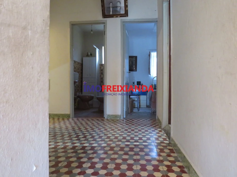 Moradia T4 para Venda em Pelma Foto 22