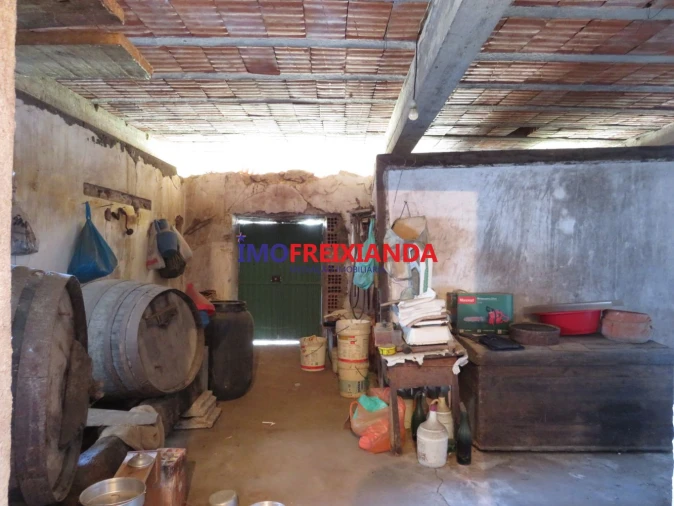 Moradia T4 para Venda em Pelma Foto 28