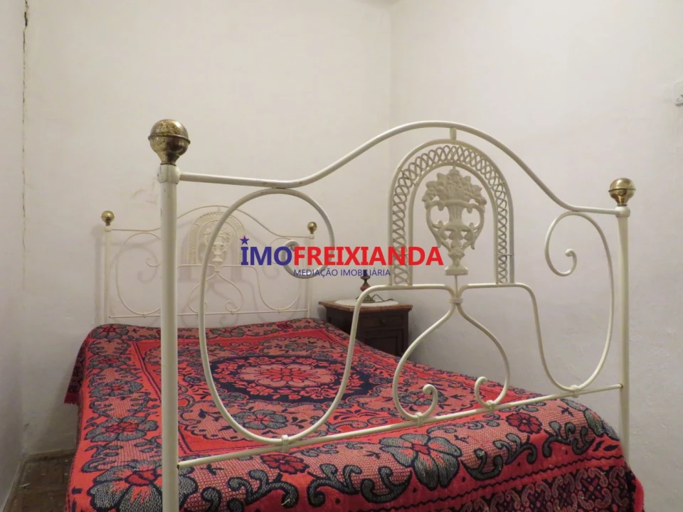 Moradia T4 para Venda em Pelma Foto 25