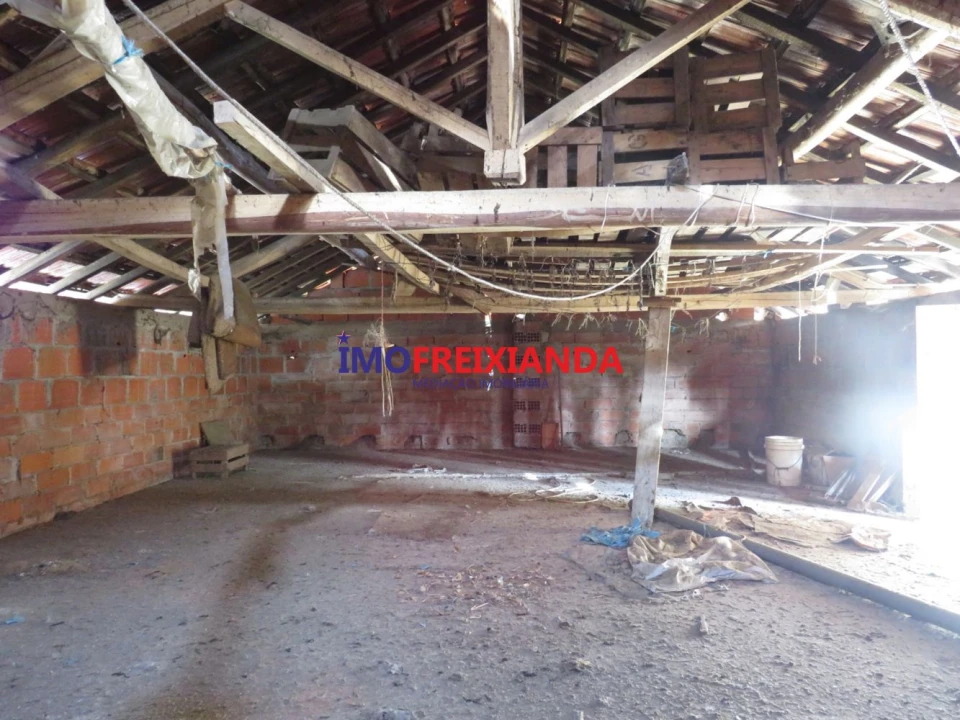 Moradia T4 para Venda em Pelma Foto 45