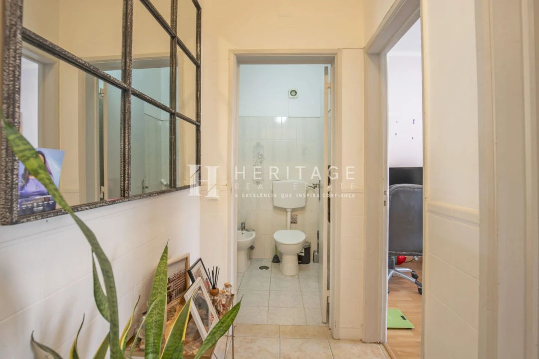 Apartamento T2 para Venda em Barreiro e Lavradio Foto 6