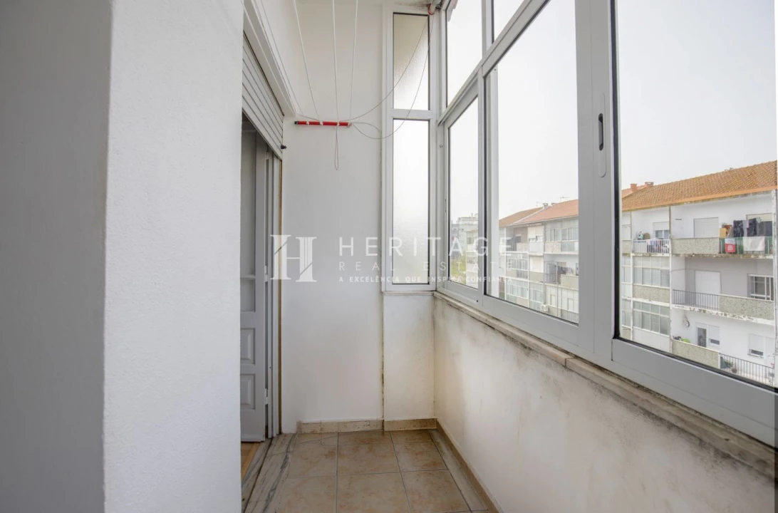 Apartamento T2 para Venda em Barreiro e Lavradio Foto 13