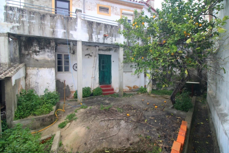 Moradia T3 para Venda em Alter do Chão Foto 2