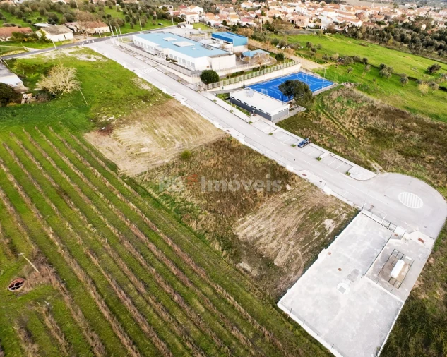Terreno para Venda em Olaia e Paço Foto 4
