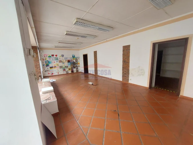 Loja para Arrendamento em Nossa Senhora da Conceição e São Bartolomeu Foto 5