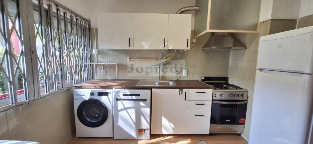 Apartamento T3 para Arrendamento em Oeiras e São Julião da Barra, Paço de Arcos e Caxias Foto 4